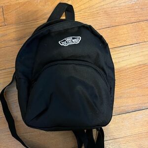 Vans off the wall mini backpack black NWOT